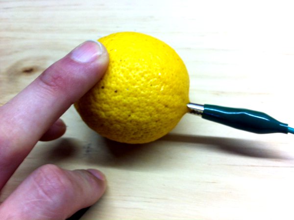 pulsador limon makey makey arduino